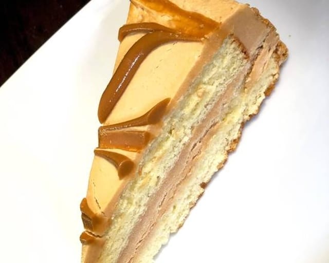 Cookie Butter Cream Cake.